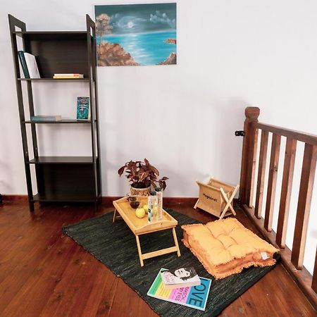Christina'S Sea House Apartment นิกิติ ภายนอก รูปภาพ