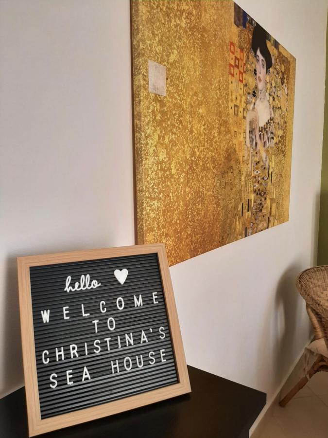Christina'S Sea House Apartment นิกิติ ภายนอก รูปภาพ