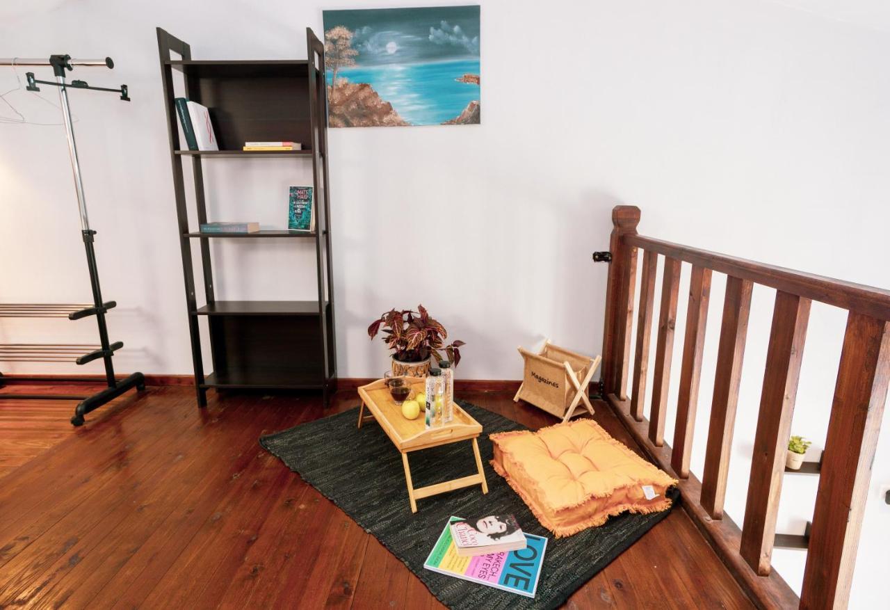 Christina'S Sea House Apartment นิกิติ ภายนอก รูปภาพ
